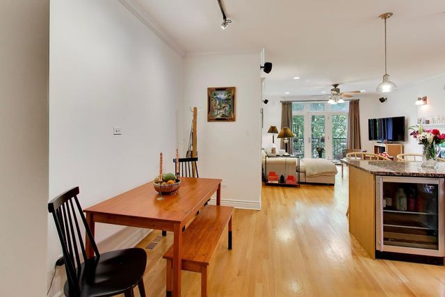 5526 N Winthrop Avenue 4S, Chicago, IL 60640