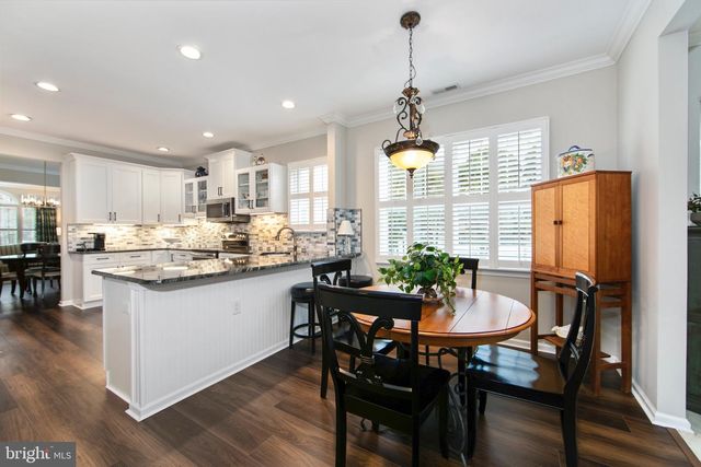 35 HUXLEY CIR, Marlton, NJ 08053