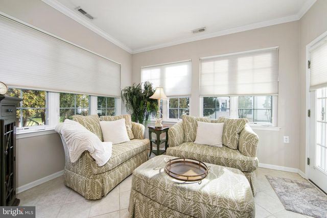 35 HUXLEY CIR, Marlton, NJ 08053