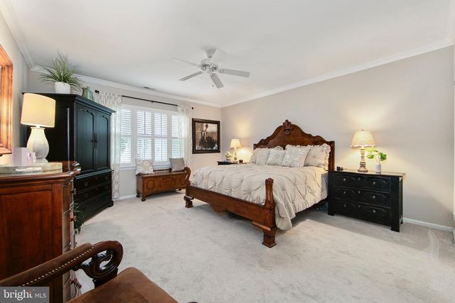 35 HUXLEY CIR, Marlton, NJ 08053