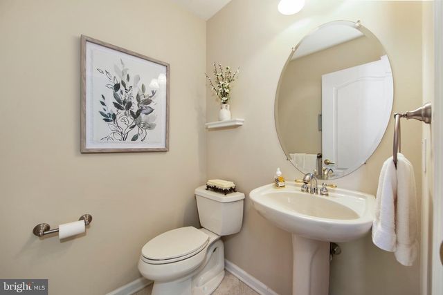 35 HUXLEY CIR, Marlton, NJ 08053