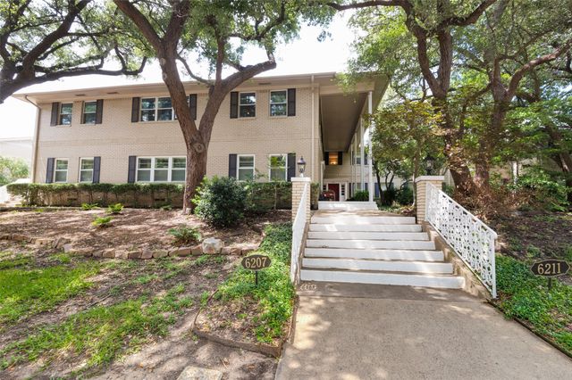 6211 Bandera Avenue D, Dallas, TX 75225