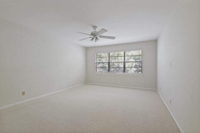 6211 Bandera Avenue D, Dallas, TX 75225