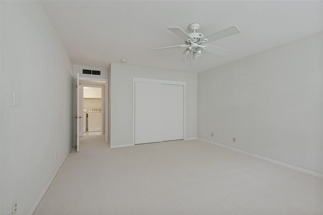 6211 Bandera Avenue D, Dallas, TX 75225