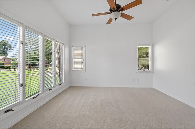 47 Stonehenge Drive, Bentonville, AR 72712