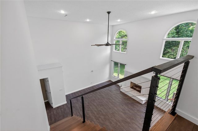 47 Stonehenge Drive, Bentonville, AR 72712