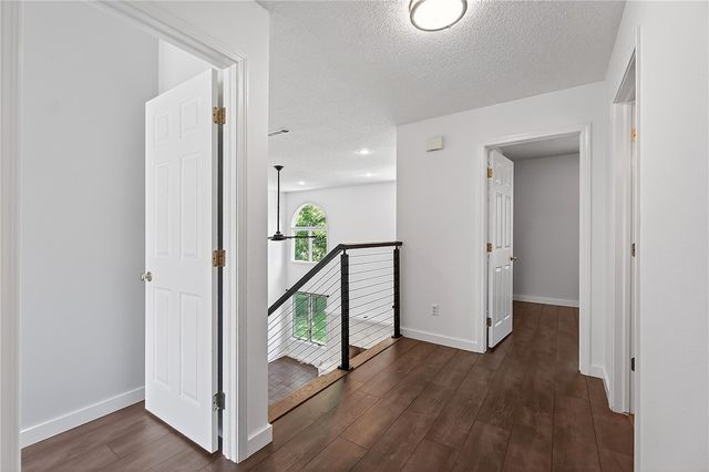 47 Stonehenge Drive, Bentonville, AR 72712
