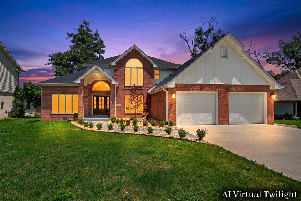 47 Stonehenge Drive, Bentonville, AR 72712