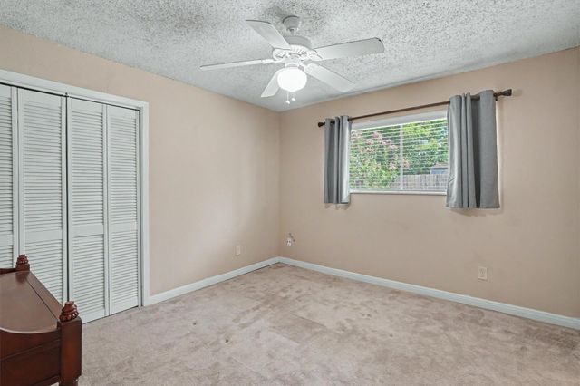 2301 Longwood Drive, Pearland, TX 77581