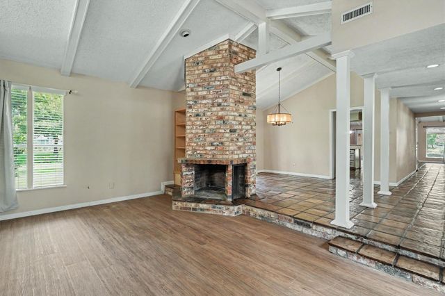 2301 Longwood Drive, Pearland, TX 77581