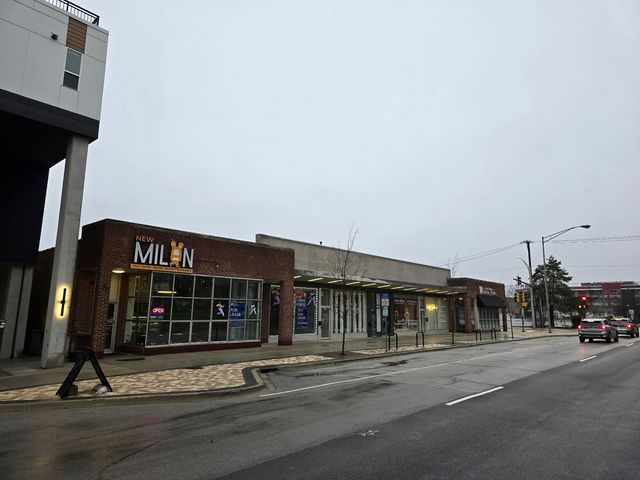 669-685 Graceland Avenue, Des Plaines, IL 60016