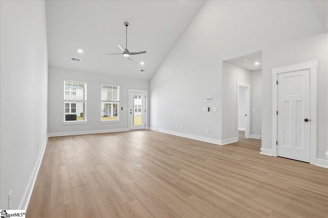 421 Crestcreek Drive, Anderson, SC 29621