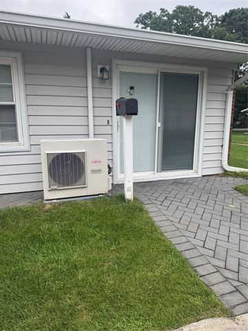 134 Eastbourne Court A, Ridge, NY 11961