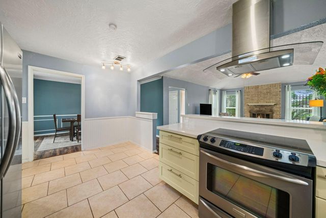2103 Cherry Bend Drive, Houston, TX 77077