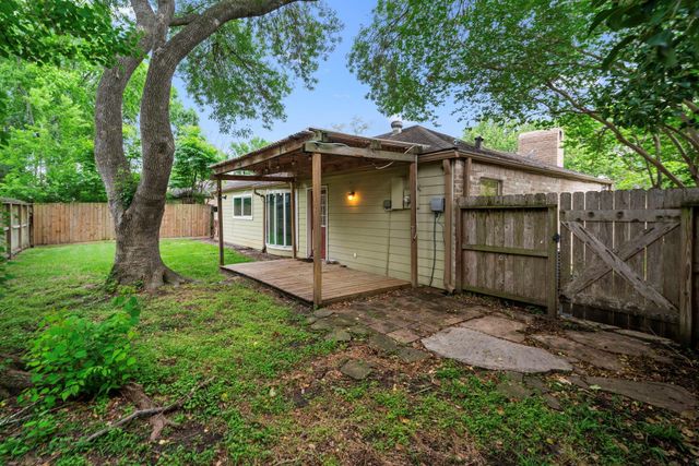 2103 Cherry Bend Drive, Houston, TX 77077