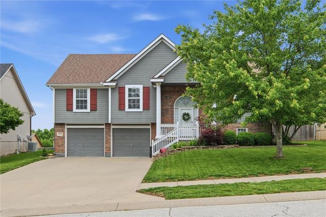 7210 E 165th Street, Belton, MO 64012