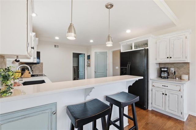 7210 E 165th Street, Belton, MO 64012