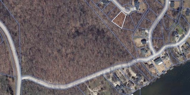 Kirkcolm Lane, Bella Vista, AR 72715