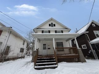 1116 Hickory Street, Lansing, MI 48912