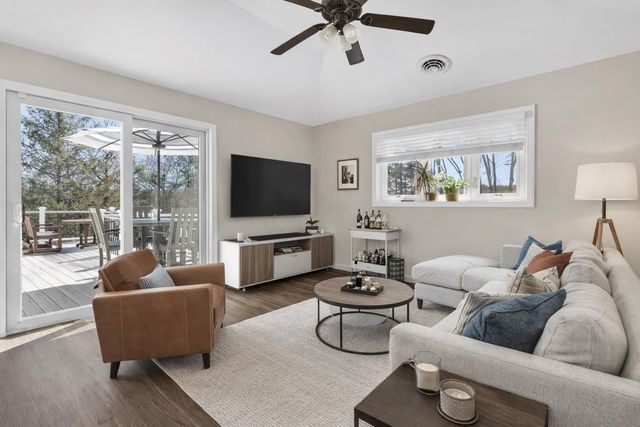 45 Damon Avenue, Nashua, NH 03064