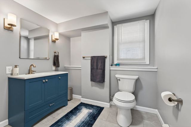 45 Damon Avenue, Nashua, NH 03064