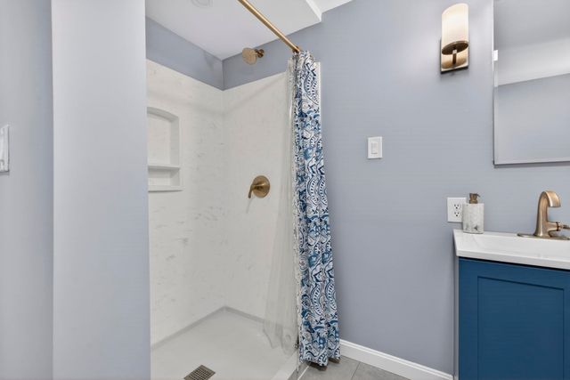 45 Damon Avenue, Nashua, NH 03064