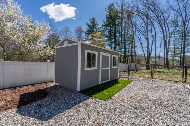 45 Damon Avenue, Nashua, NH 03064