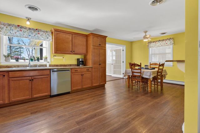 45 Damon Avenue, Nashua, NH 03064