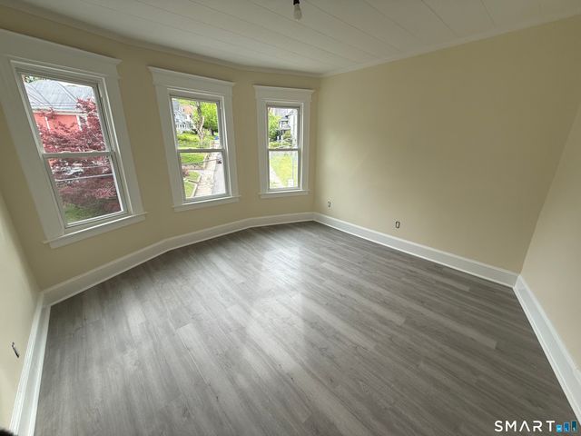 82 Bunker Hill Avenue 3, Waterbury, CT 06708