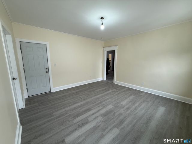 82 Bunker Hill Avenue 3, Waterbury, CT 06708