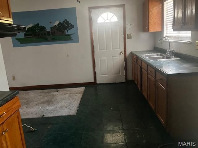 1302 W Murray Lane, Sikeston, MO 63801