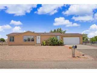 667 S Burro Dr, Pueblo, CO 81007