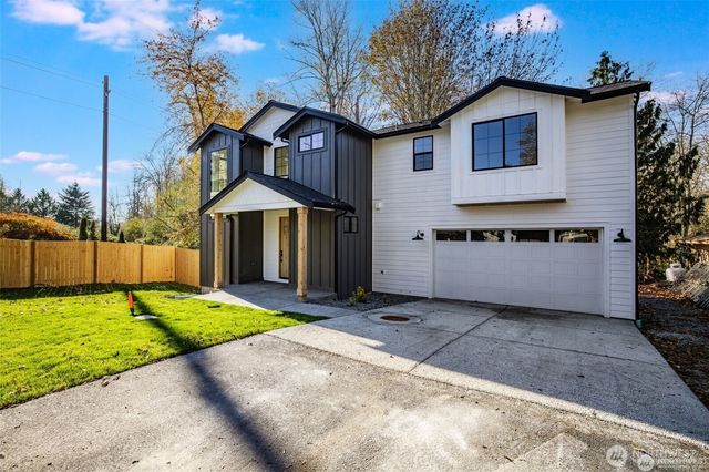 932 99th Street Ct S, Tacoma, WA 98444