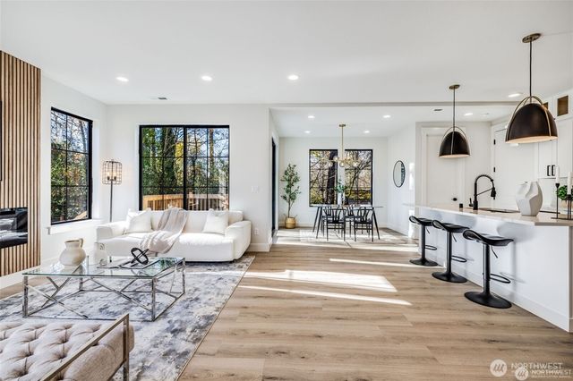 932 99th Street Ct S, Tacoma, WA 98444