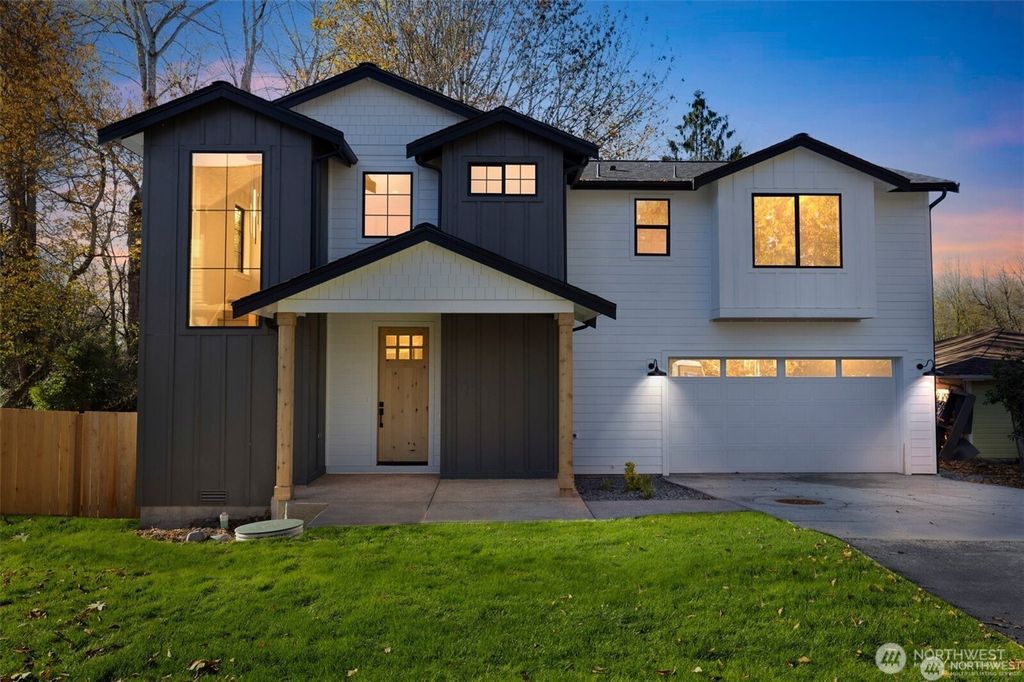 932 99th Street Ct S, Tacoma, WA 98444