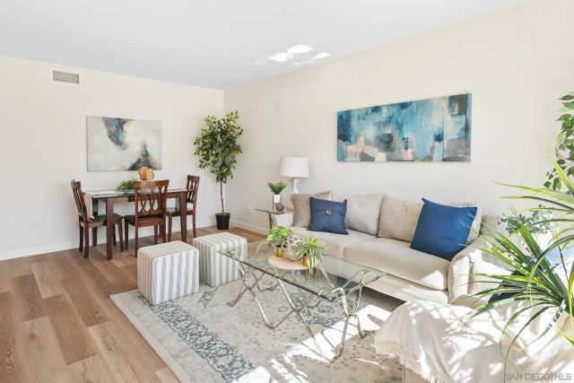 10012 Shaggybark, Santee, CA 92071