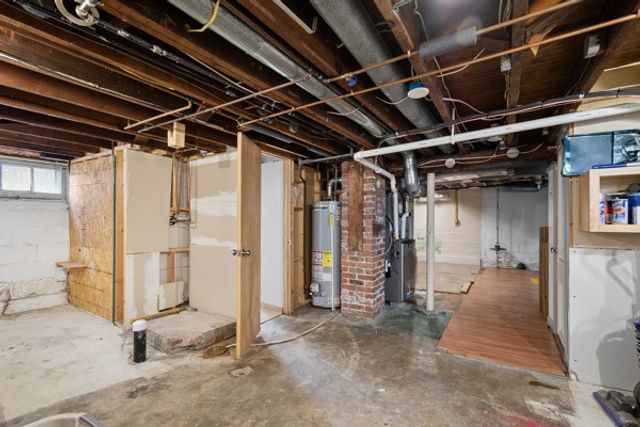 1021 W 29TH Street, Erie, PA 16508