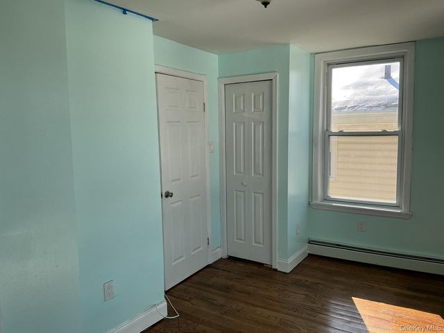 11814 219th Street, Cambria Heights, NY 11411