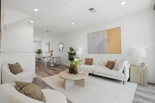 3380 Router, Fremont, CA 94538