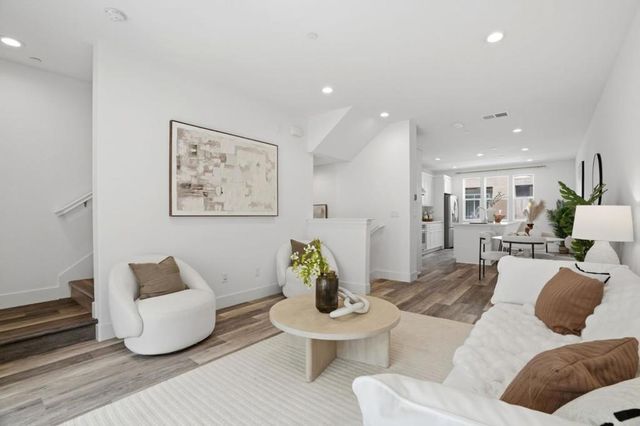 3380 Router, Fremont, CA 94538