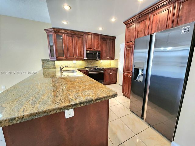 1600 S Ocean Dr 1C, Hollywood, FL 33019