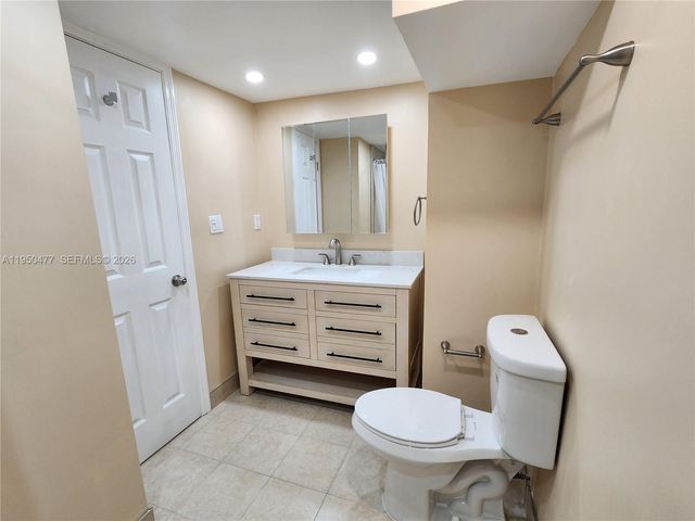 1600 S Ocean Dr 1C, Hollywood, FL 33019