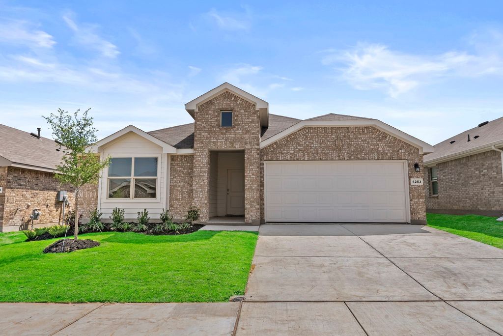 4253 Trickling Creek Lane, Fort Worth, TX 76036 — exterior