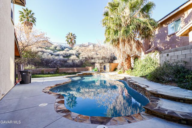 40232 Lonsdale Court, Palmdale, CA 93551