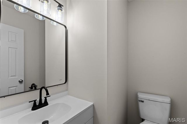 2041 Silent Spring Drive, Maryland Heights, MO 63043