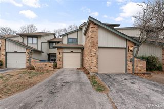 2041 Silent Spring Drive, Maryland Heights, MO 63043