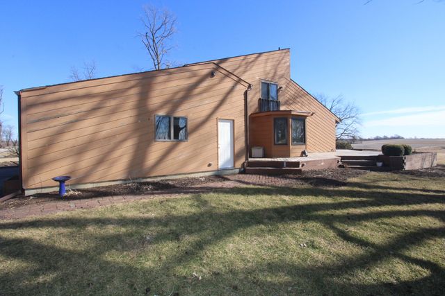 24530 S Rowell Avenue, Elwood, IL 60421