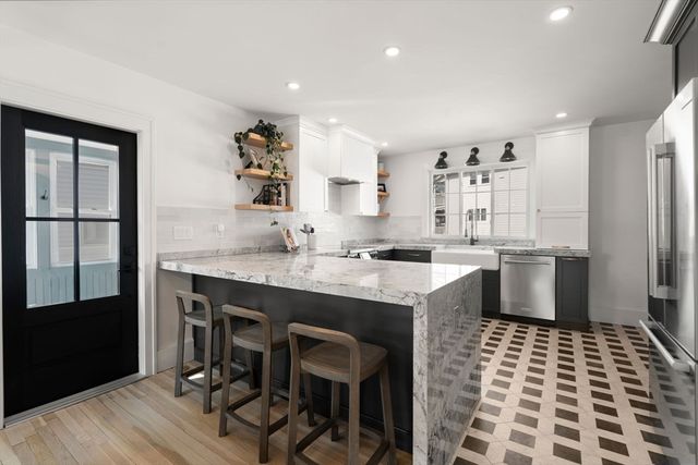 41 Capital St, Newton, MA 02458