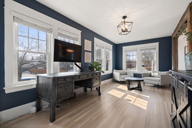 41 Capital St, Newton, MA 02458