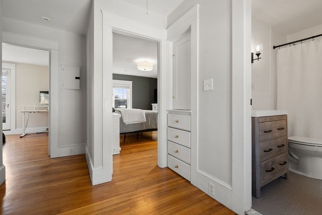 41 Capital St, Newton, MA 02458